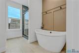 14 Bella Piazza Way - Photo 40