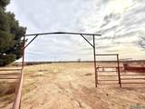1906 Pecos Hwy - Photo 41