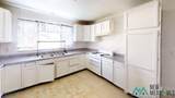 610 Fifth Street - Photo 3