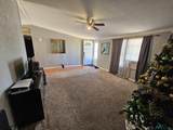 811 Hereford Avenue - Photo 9