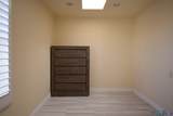1115 Santa Barbara St - Photo 20
