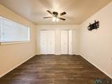 302 9th St # A & B - Photo 16