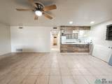 302 9th St # A & B - Photo 4
