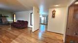 1711 Linda Drive - Photo 5