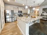 1728 Tanglewood Avenue - Photo 3