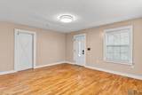 1009 Pile Street - Photo 3