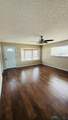 1327 Perry St - Photo 2