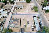 1327 Perry St - Photo 9