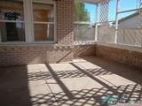 523 Ash Street - Photo 2