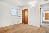 404 Circle Drive - Photo 14