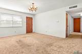 404 Circle Drive - Photo 4