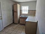 711 Seventh Street - Photo 17