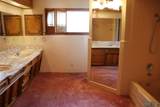 1409 Claremont Terrace - Photo 37