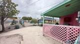 909 Locust St - Photo 3