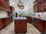 13 Granite - Photo 16