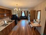 301 Maple Ave Ave - Photo 18
