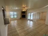 2100 Lakeview Drive - Photo 9