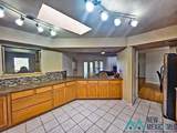 809 Colonial Court - Photo 10