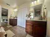 2316 Cobblestone Cir Circle - Photo 33