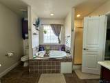 2316 Cobblestone Cir Circle - Photo 34