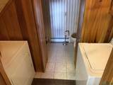 924 Seventh St - Photo 8