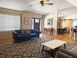 806 Sierra Vista Drive - Photo 4
