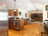 806 Sierra Vista Drive - Photo 5