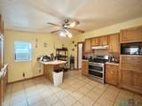 801 Avenue L - Photo 5