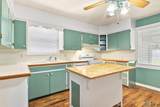 2121 Gidding St - Photo 13