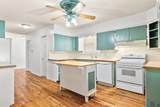 2121 Gidding St - Photo 14