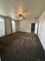 1111 Country Club Road - Photo 40