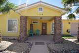 1108 Santa Barabara St - Photo 2