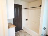 2901 Gidding St - Photo 24