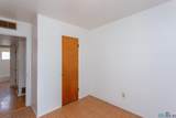 311 Poe St - Photo 15
