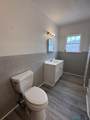 2204 Wallace St - Photo 11