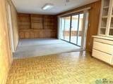 204 Floyd Golden Cir - Photo 11