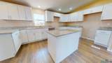 15 Richmond - Photo 11