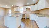 15 Richmond - Photo 17