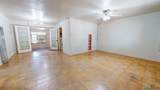 37 Langley - Photo 5
