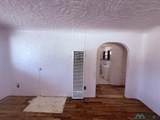 518 7th St - Photo 3
