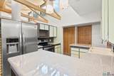 320 Lakeview - Photo 8