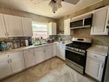 1107 11TH St - Photo 7