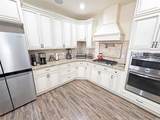 23 Broadmoor Park - Photo 8