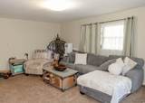 213 Christopher Dr - Photo 11