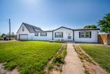 1011 Seneca Ln - Photo 2