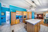 1011 Seneca Ln - Photo 12