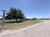 909 Ave B - Photo 23