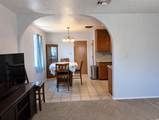 905 Spruce St - Photo 5