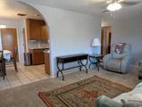 905 Spruce St - Photo 6