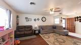 3104 Mandell Cir - Photo 3